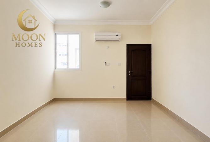56418333 - Property Image 2