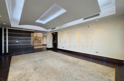 Apartment - 4 Bedrooms - 4 Bathrooms for rent in Porto Arabia Townhouses - Porto Arabia - The Pearl Island - Doha