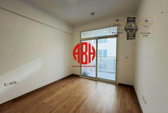 1023834 - Property Image 3