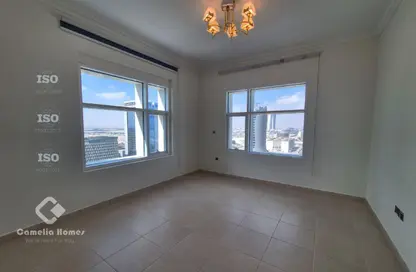 Apartment - 3 Bedrooms - 3 Bathrooms for rent in Marina Residences 195 - Marina District - Lusail