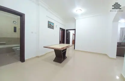 Apartment - 2 Bedrooms - 2 Bathrooms for rent in Al Nasr Street - Al Nasr - Doha
