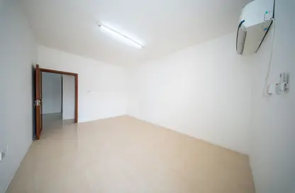 Apartment - 3 Bedrooms - 3 Bathrooms for rent in EB16 - Doha Al Jadeed - Doha