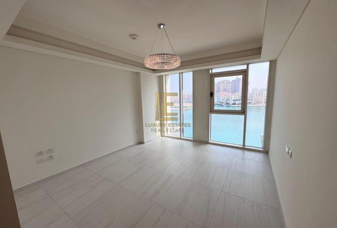 1013979 - Property Image 2