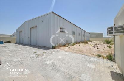 Warehouse - Studio for rent in East Industrial Street - Birkat Al Awamer - Al Wakra