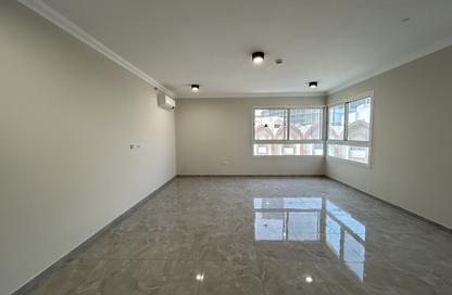 Apartment - 3 Bedrooms - 4 Bathrooms for rent in Musheireb Apartments - Musheireb - Doha