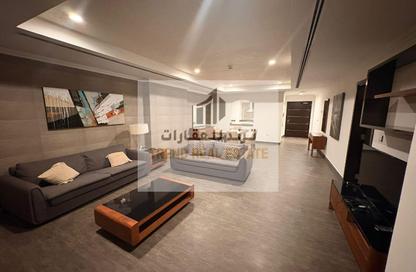 Apartment - 1 Bedroom - 2 Bathrooms for rent in Regency Pearl 2 - The Pearl Island - Doha