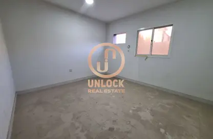 سكن الموظفين - استوديو - 8 حمامات للايجار في المنطقة الصناعية - المنطقة الصناعية - الدوحة