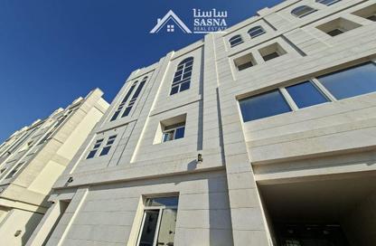 Apartment - 2 Bedrooms - 3 Bathrooms for rent in Madinat Khalifa North - Madinat Khalifa - Doha