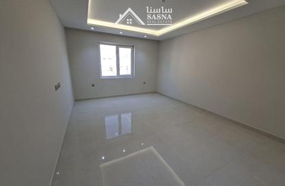 Apartment - 2 Bedrooms - 3 Bathrooms for rent in Madinat Khalifa North - Madinat Khalifa - Doha