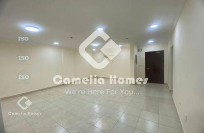 Apartment - 2 Bedrooms - 3 Bathrooms for rent in Al Nasr Street - Al Nasr - Doha