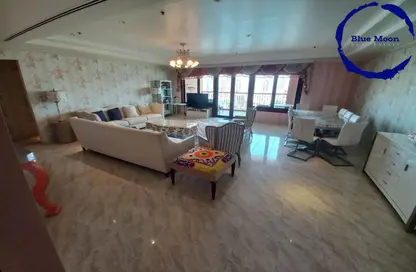 Apartment - 3 Bedrooms - 4 Bathrooms for rent in East Porto Drive - Porto Arabia - The Pearl Island - Doha