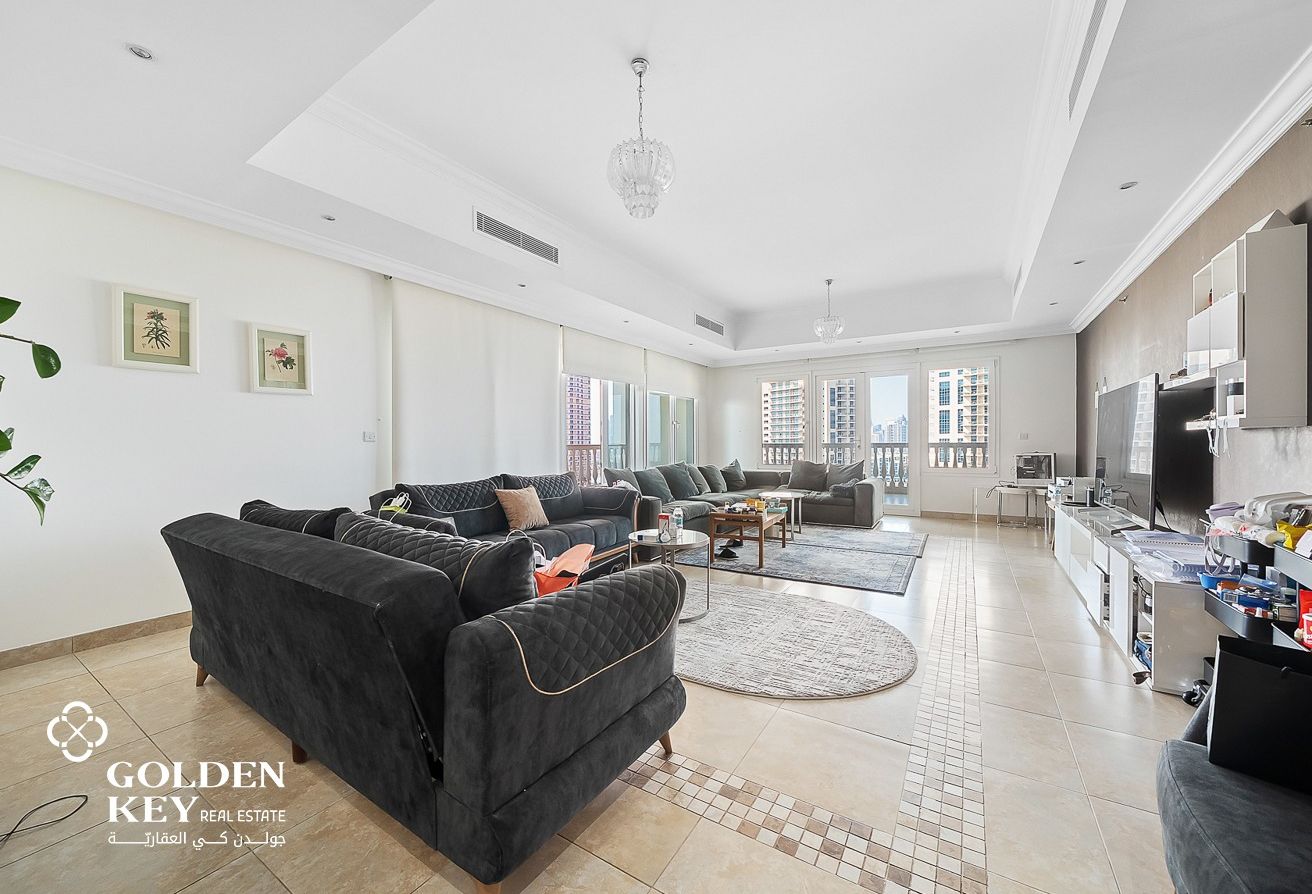 Big Layout | 3BR with Balcony and Sea View