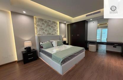 Apartment - 3 Bedrooms - 4 Bathrooms for sale in Porto Arabia - The Pearl Island - Doha Apartment - 3 Bedrooms - 4 Bathrooms for sale in Porto Arabia - The Pearl Island - Doha