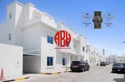 مجمع سكني - 5 غرف نوم - 6 حمامات للايجار في شارع الدانة - مريخ - المريخ - الدوحة