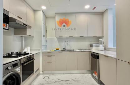 Apartment - 2 Bedrooms - 3 Bathrooms for rent in Marina Tower 23 - Marina District - Lusail