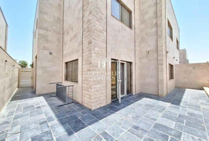 52593830 - صورة العقار 2