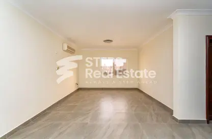 Apartment - 2 Bedrooms - 2 Bathrooms for rent in Al Jazeera Street - Fereej Bin Mahmoud North - Fereej Bin Mahmoud - Doha