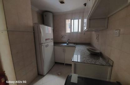 Apartment - 2 Bedrooms - 2 Bathrooms for sale in Al Mansoura - Al Mansoura - Doha