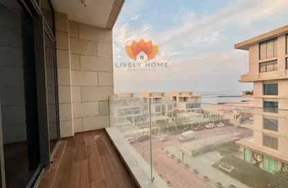 Apartment - 2 Bedrooms - 4 Bathrooms for sale in Crystal Residence - Gewan Island - The Pearl Island - Doha