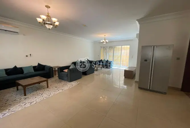 57137946 - Property Image 2