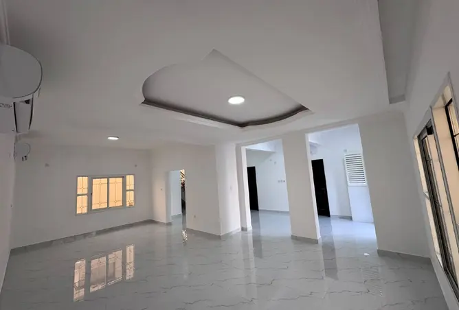 60168787 - Property Image 2