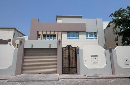 Villa - 6 Bedrooms - 6 Bathrooms for rent in Esghawa - Doha