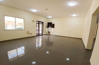 Villa - 5 Bedrooms - 4 Bathrooms for rent in Umm Al Amad - Umm Al Amad - Al Shamal