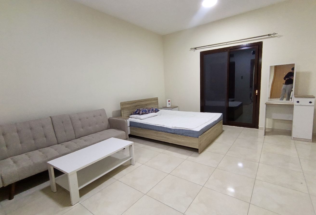 Studio furnished in foxhill lusail 4500 with bills thumbnail 7