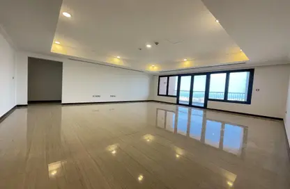 Apartment - 4 Bedrooms - 4 Bathrooms for rent in East Porto Drive - Porto Arabia - The Pearl Island - Doha