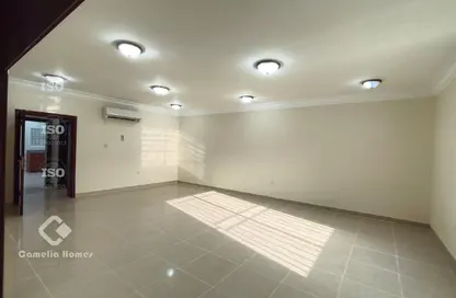 Apartment - 4 Bedrooms - 6 Bathrooms for rent in Old Airport Road - Old Airport Road - Doha