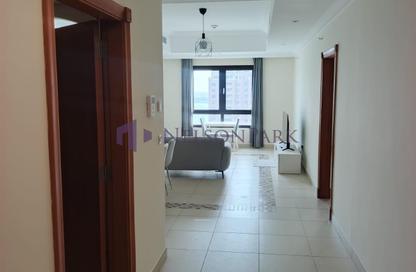 Apartment - 1 Bedroom - 2 Bathrooms for rent in East Porto Drive - Porto Arabia - The Pearl Island - Doha