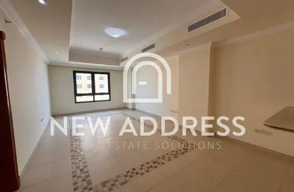 Apartment - 1 Bedroom - 2 Bathrooms for rent in Porto Arabia - The Pearl Island - Doha