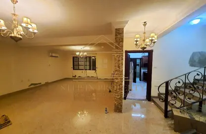 Villa - 3 Bedrooms - 3 Bathrooms for rent in Bu Hamour Street - Abu Hamour - Doha