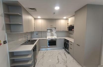 Apartment - 2 Bedrooms - 3 Bathrooms for rent in Marina Tower 02 - Marina District - Lusail