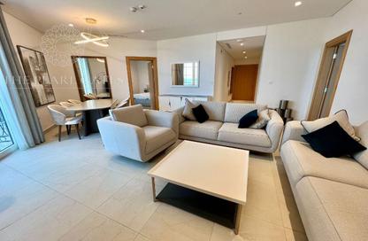 Apartment - 2 Bedrooms - 4 Bathrooms for rent in Floresta Gardens - Floresta Gardens - The Pearl Island - Doha