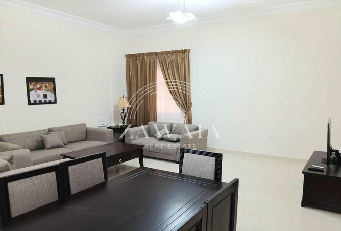 1006346 - Property Image 2