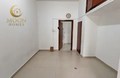 Apartment - 1 Bedroom - 1 Bathroom for rent in Al Nasr Street - Al Nasr - Doha