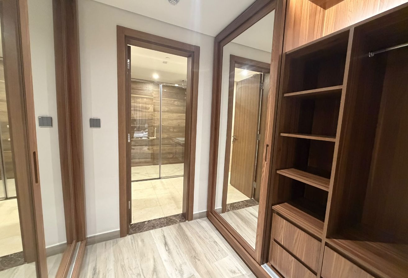 LUXURIOUS ONE BHK|FULLY FURNISHED|LA VERDE LUSAIL thumbnail 6