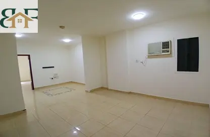 Apartment - 2 Bedrooms - 2 Bathrooms for rent in Al Aqaria Tower - Old Salata - Salata - Doha