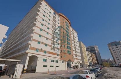 Apartment - 3 Bedrooms - 3 Bathrooms for rent in Salaja Street - Doha Al Jadeed - Doha