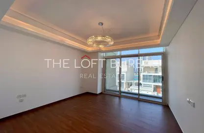 شقة - 2 غرف نوم - 3 حمامات للايجار في كريستال ريزيدنس - جزيرة جيوان - جزيرة اللؤلؤة - الدوحة