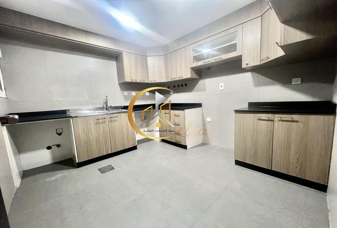 2OiPUkLNjtY - Property Main Image