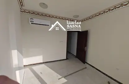Apartment - 2 Bedrooms - 3 Bathrooms for rent in Al Mansoura - Al Mansoura - Doha
