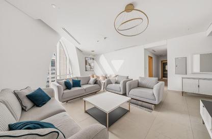 Apartment - 3 Bedrooms - 4 Bathrooms for rent in Floresta Gardens - Floresta Gardens - The Pearl Island - Doha