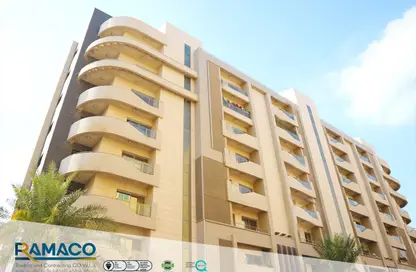 Apartment - 3 Bedrooms - 3 Bathrooms for rent in Y building 11 - Al Sadd - Doha