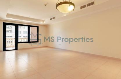 Apartment - 1 Bedroom - 2 Bathrooms for rent in East Porto Drive - Porto Arabia - The Pearl Island - Doha Apartment - 1 Bedroom - 2 Bathrooms for rent in East Porto Drive - Porto Arabia - The Pearl Island - Doha