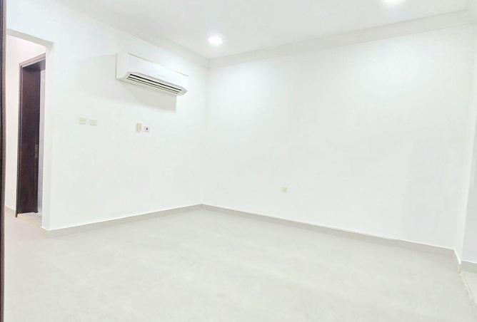 1012983 - Property Image 2