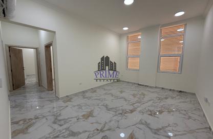 Apartment - 2 Bedrooms - 3 Bathrooms for rent in Salwa Road - Al Aziziyah - Doha
