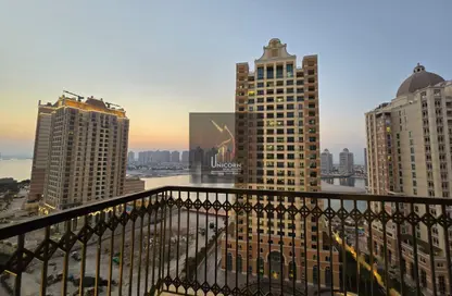 Apartment - 2 Bedrooms - 3 Bathrooms for rent in Floresta Gardens - Floresta Gardens - The Pearl Island - Doha