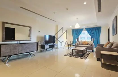 Apartment - 1 Bedroom - 2 Bathrooms for rent in West Porto Drive - Porto Arabia - The Pearl Island - Doha